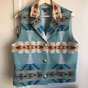 Pendleton Vest